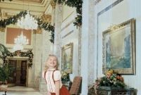   / Eloise at the Plaza (2003)