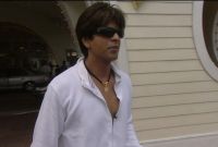     / The Outer World Of Shah Rukh Khan (2004)