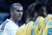 :  21-  / Zidane, un portrait du 21e siècle (2006)