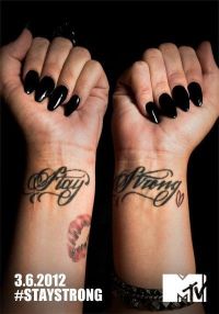  :   / Demi Lovato: Stay Strong (2012)